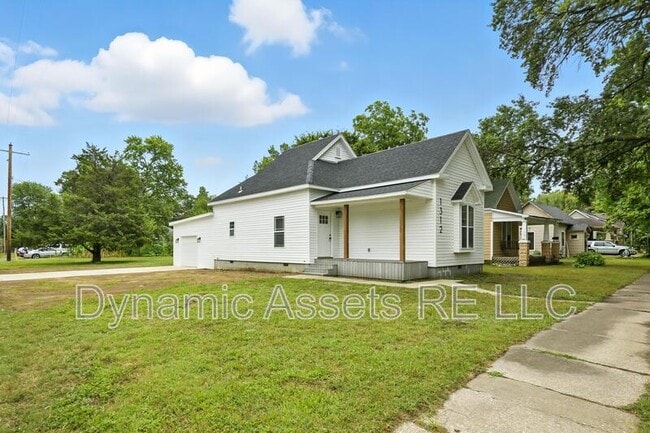 property at 1312 N Grand St