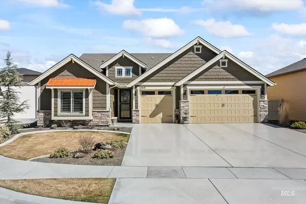 property at 12218 S Red Hawk Pl