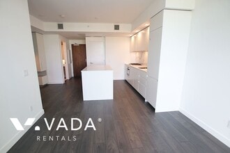 6463 Silver Ave in Burnaby, BC - Building Photo - Building Photo