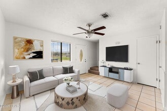 3907 Venetian Cir in Panama City, FL - Building Photo - Building Photo