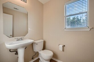 14234 Bobolink Cove in San Antonio, TX - Building Photo - Building Photo