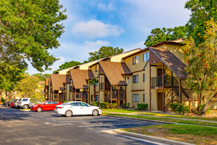 Garrett's Run Condominiums Apartments