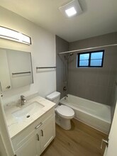 1108 Constitution Ave in Fort Collins, CO - Foto de edificio - Building Photo