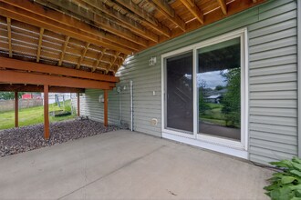 5072 Cannon Ln NW in Rochester, MN - Building Photo - Building Photo