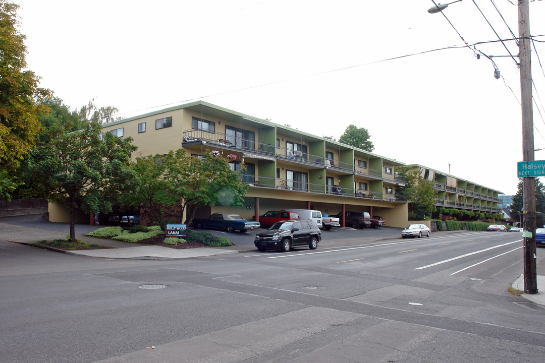 Hollywood Lanai in Portland, OR - Building Photo