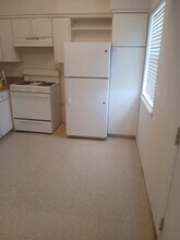 1300 N Walnut Ave in Friona, TX - Building Photo - Building Photo