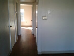 100 Tamaran Loop in Eunice, LA - Building Photo - Building Photo