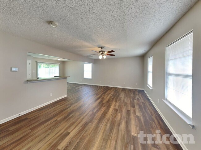 535 Railway Pl SW in Concord, NC - Building Photo - Building Photo