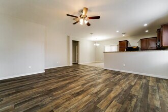 8225 W Kittiwake Ln in Tucson, AZ - Building Photo - Building Photo