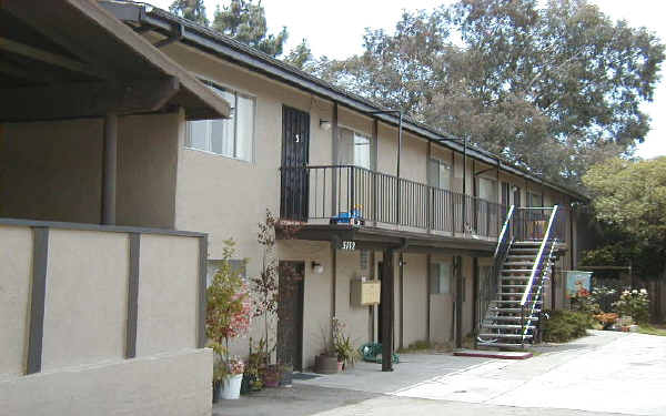 3732 Lincoln Ct in Fremont, CA - Building Photo - Building Photo