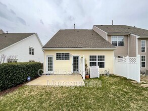 217 Arlington Downs Blvd in Matthews, NC - Building Photo - Building Photo