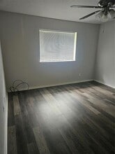 534 Canary Ln in Red Oak, TX - Building Photo - Building Photo