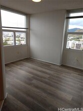 801 S King St in Honolulu, HI - Building Photo - Building Photo
