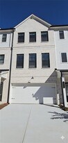 93 Wilder Ridge Wy in Lawrenceville, GA - Building Photo