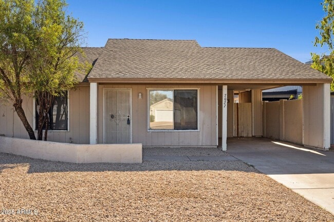 property at 7027 S 40th Pl