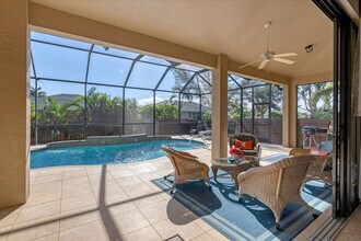 119 Old Burnt Store Rd S-Unit -ID1248754P in Cape Coral, FL - Foto de edificio - Building Photo