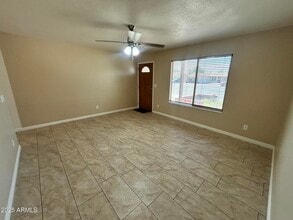 523 N Los Feliz Dr in Chandler, AZ - Building Photo - Building Photo