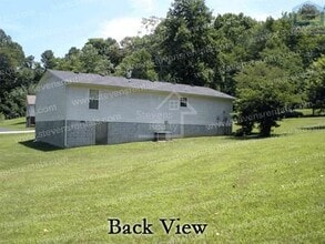 480 Dogwood Cir in Cookeville, TN - Building Photo - Building Photo