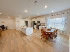 6581 Forest Bay Ave in Gulf Breeze, FL - Building Photo - Building Photo