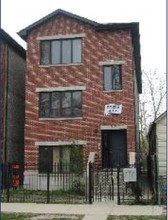 716 W 50th St in Chicago, IL - Building Photo - Building Photo