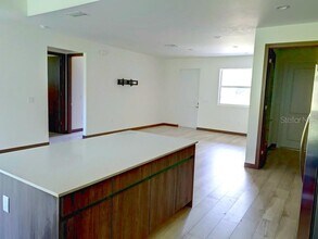 4507 Knowles Ln in North Port, FL - Foto de edificio - Building Photo
