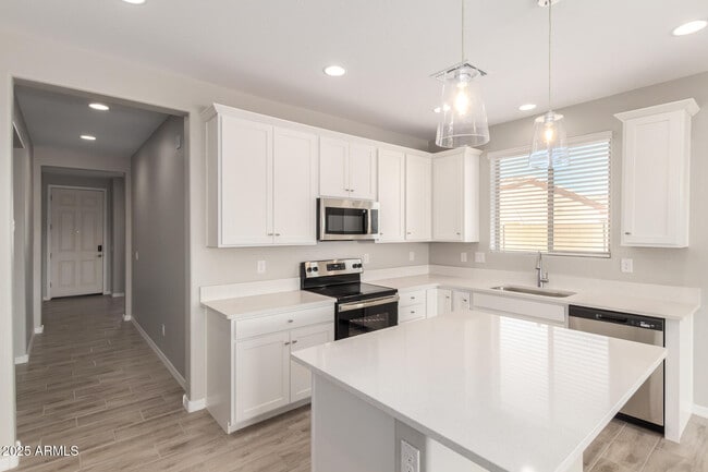 property at 1275 E Jahns Dr