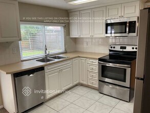 3824 Sail Dr in New Port Richey, FL - Foto de edificio - Building Photo