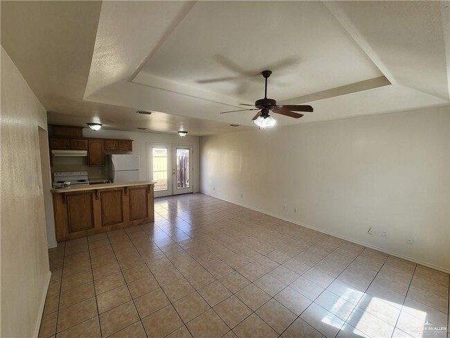 11 French Ave in Edinburg, TX - Building Photo - Building Photo