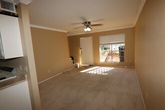 8648 Glen Meadow Ln in Beaumont, TX - Building Photo - Building Photo