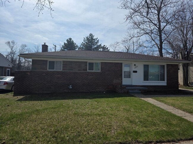 1962 Mary Catherine St in Ypsilanti, MI - Building Photo - Building Photo