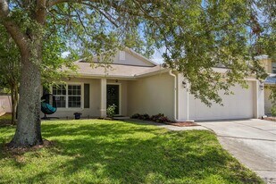2523 Martins Run in Tavares, FL - Building Photo