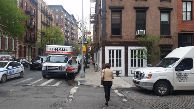 328 W 12th St in New York, NY - Foto de edificio - Building Photo