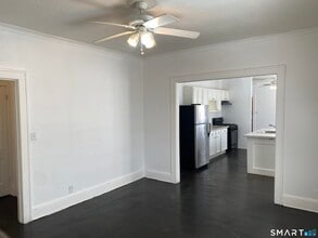 54-56-56 Westbourne Pkwy in Hartford, CT - Building Photo - Building Photo