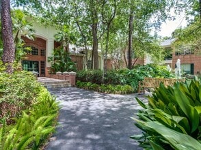 Park at Armand Bayou in Houston, TX - Foto de edificio - Building Photo