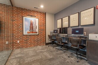 Lincoln Heights in Houston, TX - Building Photo - Interior Photo