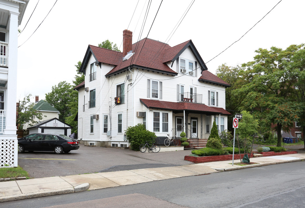 19-21 Linden St in Allston, MA - Building Photo