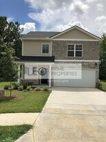 1155 Oak Hollow Ln in Hampton, GA - Building Photo