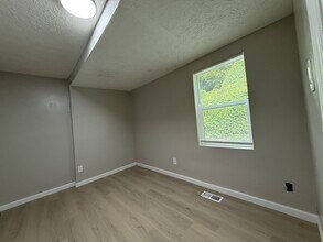 1201 Karnes Ave in Knoxville, TN - Building Photo - Building Photo