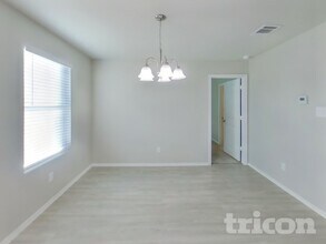 13722 Dariens Path in San Antonio, TX - Building Photo - Building Photo