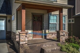 3180 N Honeysuckle Dr in Coeur d'Alene, ID - Building Photo - Building Photo