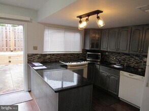 174 Wellington Terrace in Lansdale, PA - Building Photo - Building Photo