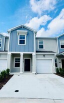 2769 Skyline Lp in Kissimmee, FL - Building Photo