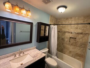 209 Northwest Dr in Davidson, NC - Building Photo - Building Photo