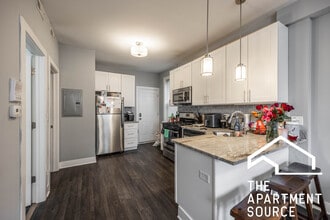 1431 N Cleaver St, Unit 3 in Chicago, IL - Building Photo - Building Photo