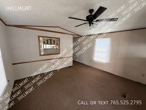 272 Vly Brk Cir in Nitro, WV - Building Photo - Building Photo