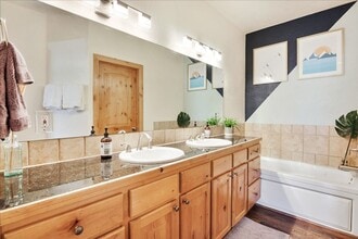 1734 Redstone Ave in Park City, UT - Building Photo - Building Photo