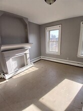 40 Benkard Ave in Newburgh, NY - Building Photo - Building Photo