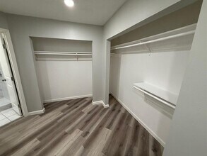 2812 Forest Hills Dr in League City, TX - Building Photo - Building Photo