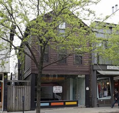 851 W Armitage Ave in Chicago, IL - Building Photo - Building Photo