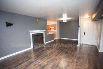 40 Sumac Ct in Mount Laurel, NJ - Building Photo - Building Photo